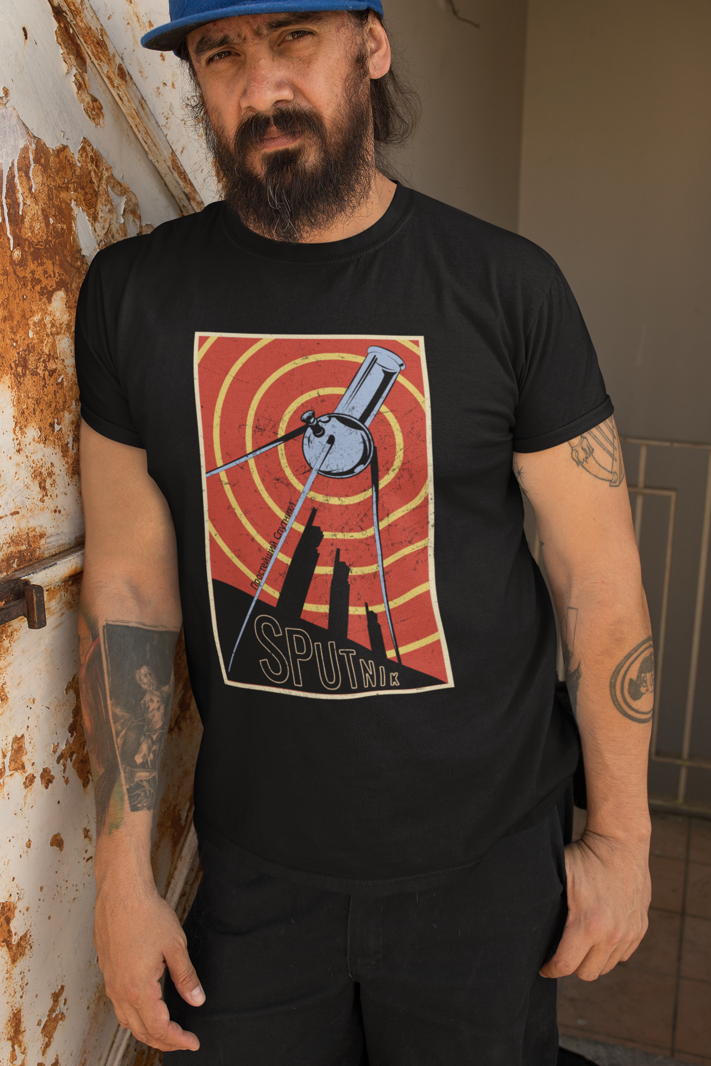 retro sputnik bong t-shirt