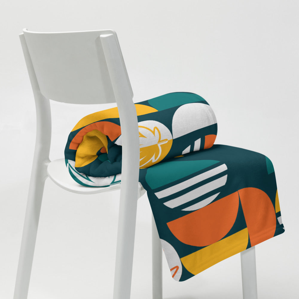 Mid Century Modern Weed Circles Throw Blanket